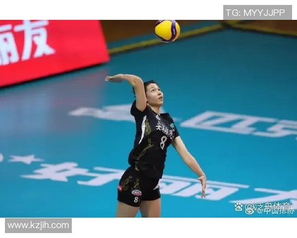 成都排球队在冠军赛中的耐力展现与战术分析 成都排球队在冠军赛中的耐力展现与战术分析