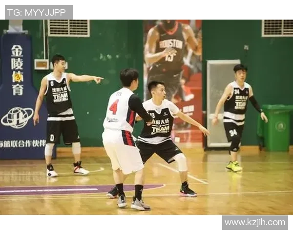 武汉篮球队的速度与激情探讨如何提升球队整体竞争力 武汉篮球队的速度与激情探讨如何提升球队整体竞争力