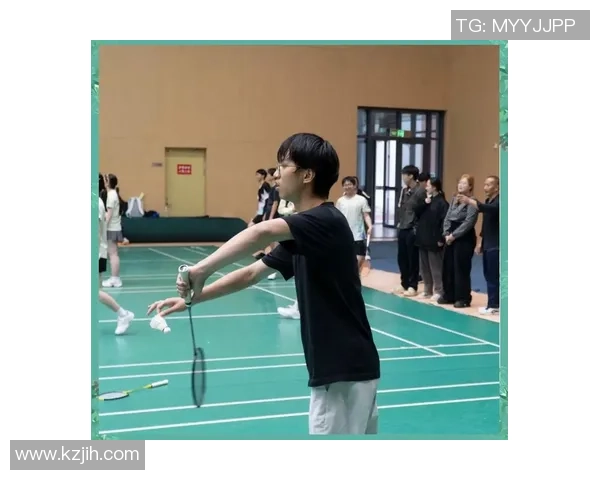 杭州羽毛球队在精英赛中的拼搏历程与荣耀时刻回顾